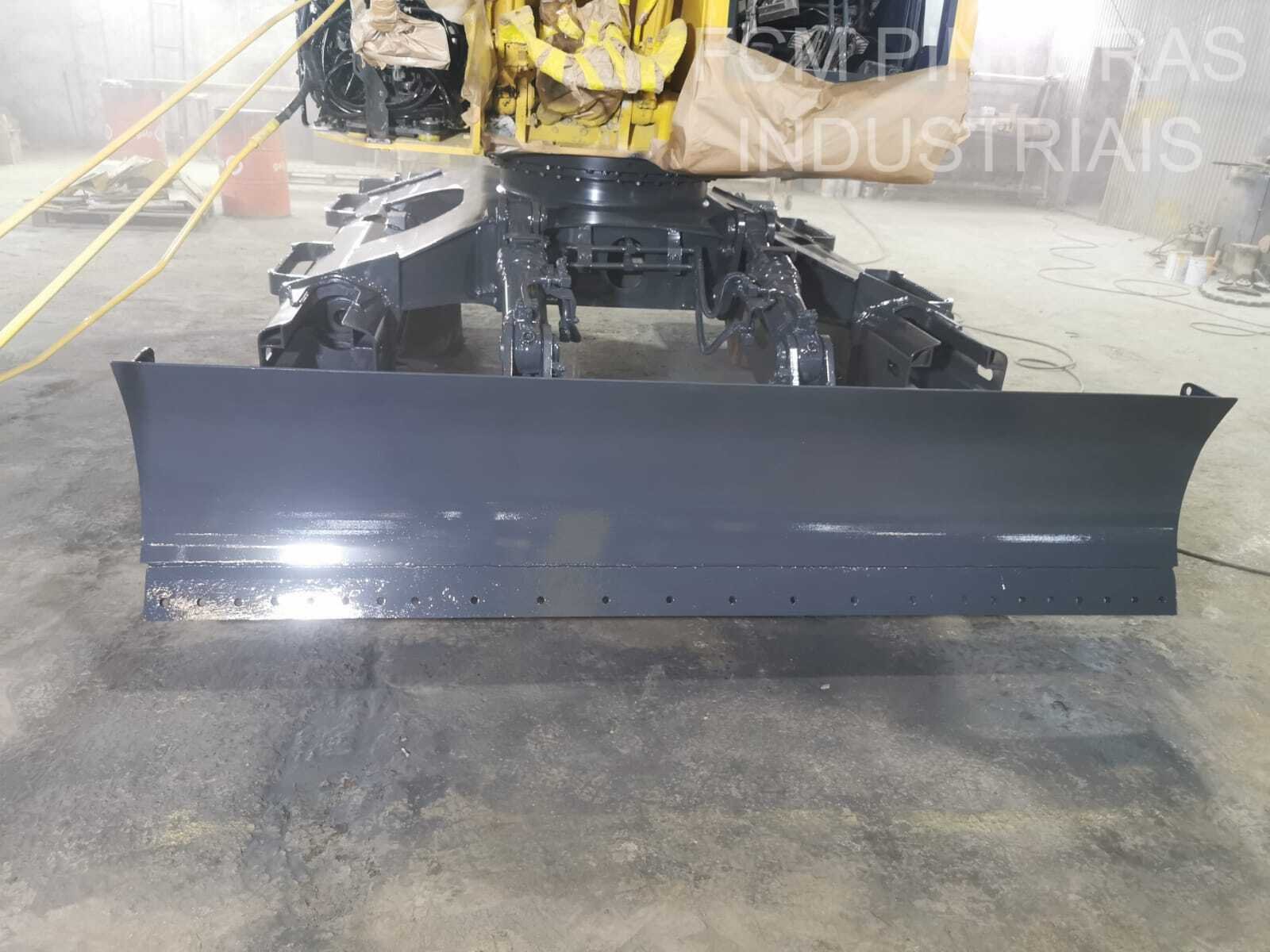 Komatsu durante